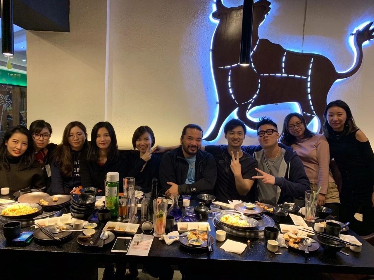 The iDreamSky overseas business development department, the A team